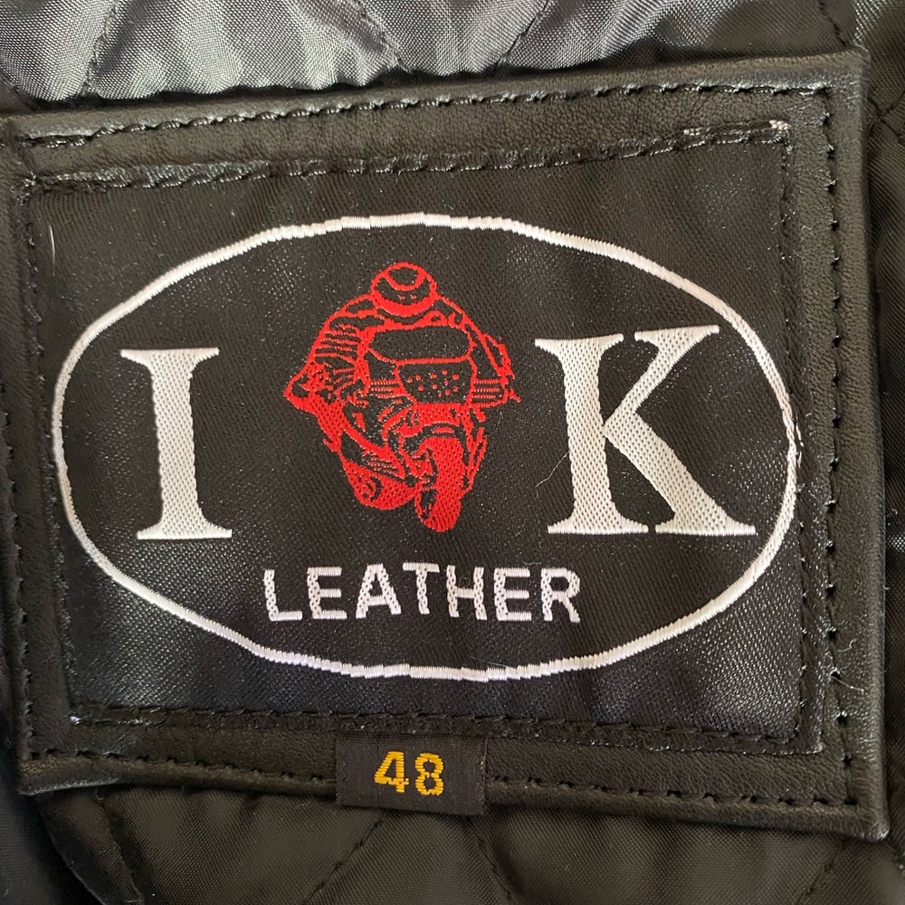 IK black Leather motorcycle jacket, in excellent condition, unisex size 48. - Picture 3 of 16